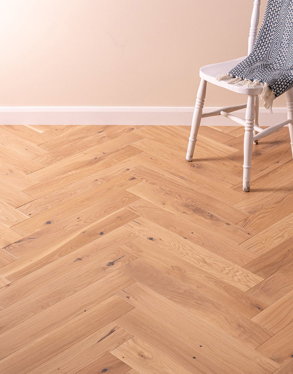 Carpenters Choice Herringbone Vanilla Oak (0.5m2 per pack)