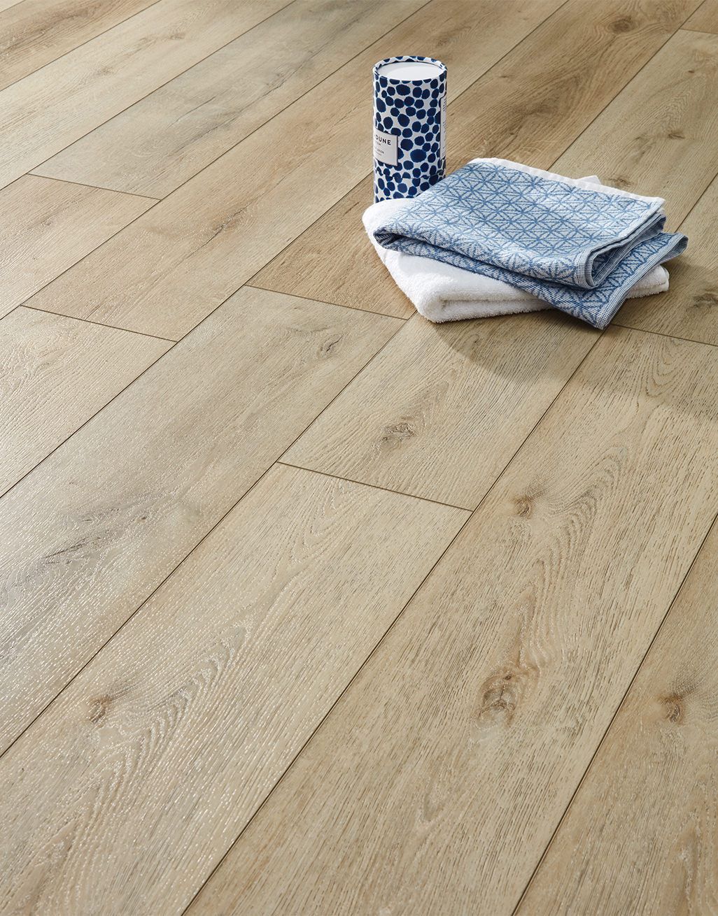 EvoCore Premium Light Vanilla Oak (1.54m2 per pack)