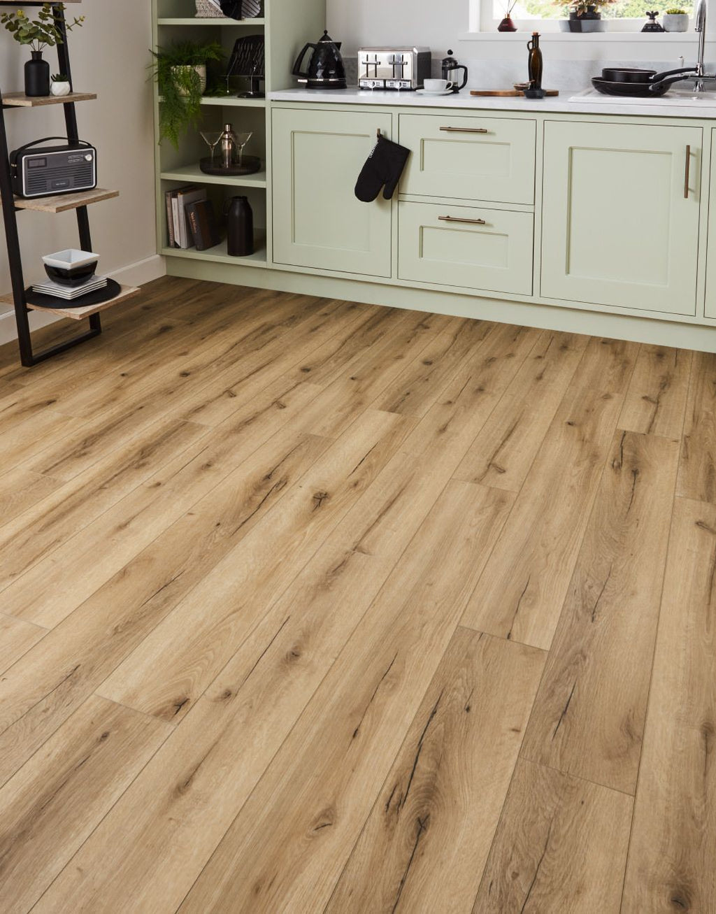 EvoCore Premium Rustic Manor Oak (1.31m2 per pack)