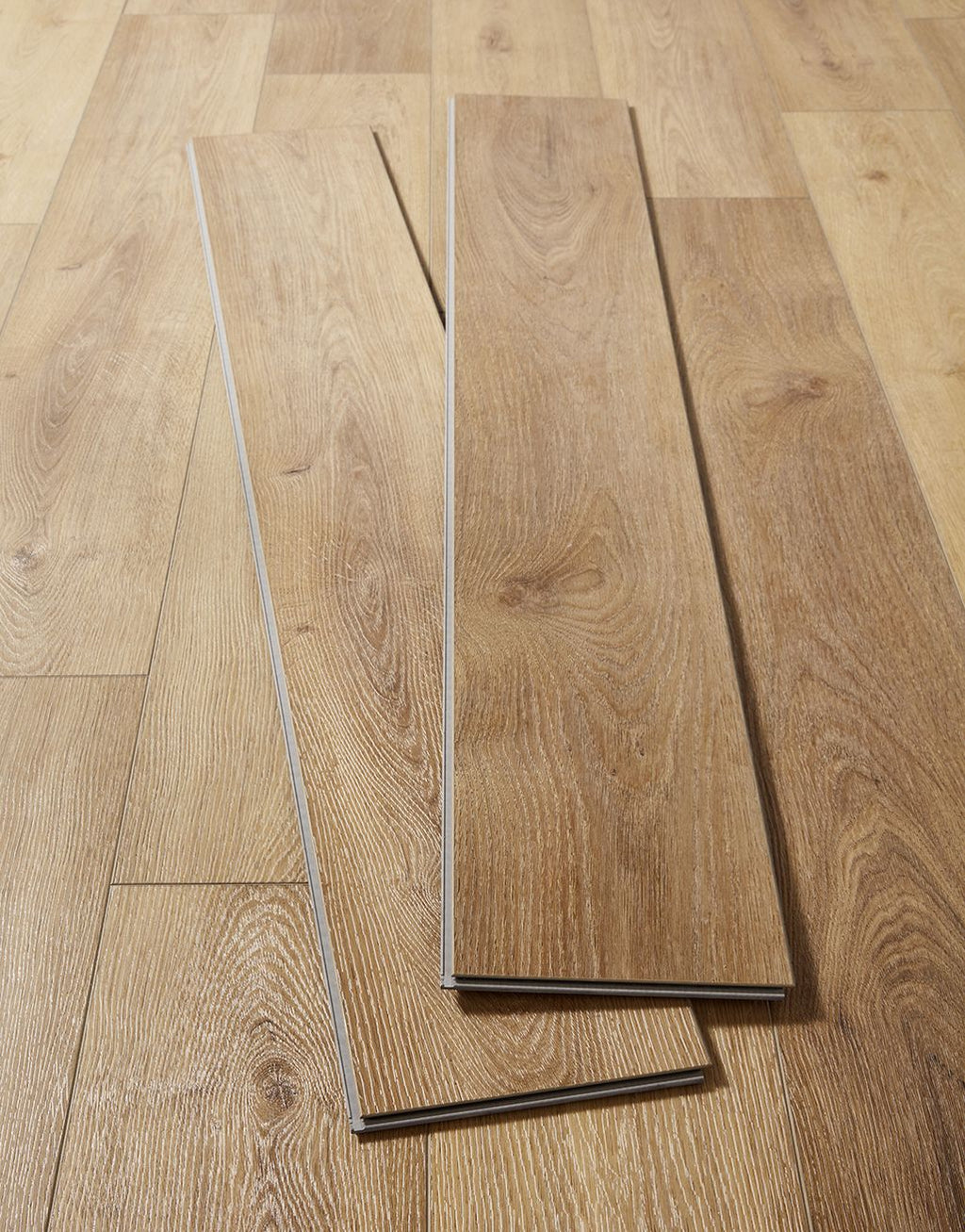 EvoCore Premium Sherwood Oak (1.31m2 per pack)